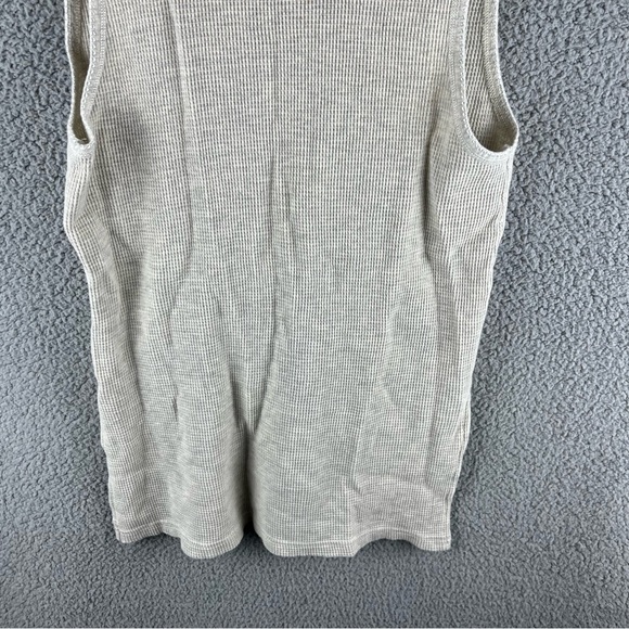 Victorias Secret Size M Vintage 80’s Gold Label Sleeveless Button Top Light Gray - Picture 12 of 12